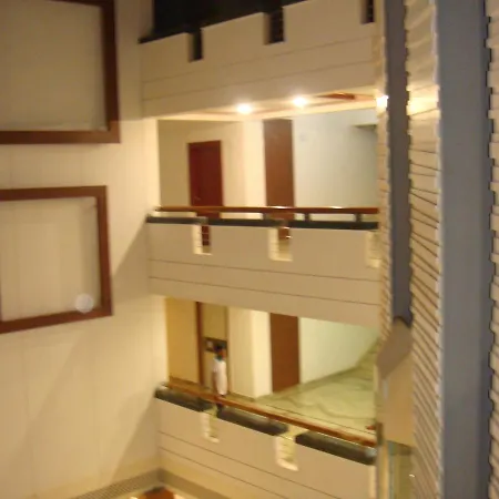 Hotel Shreshtha Raigarh