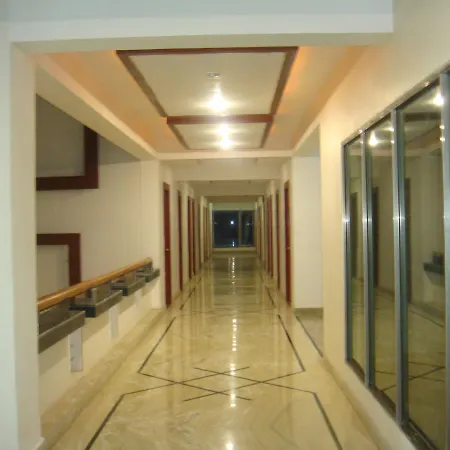 Shreshtha Hotel
